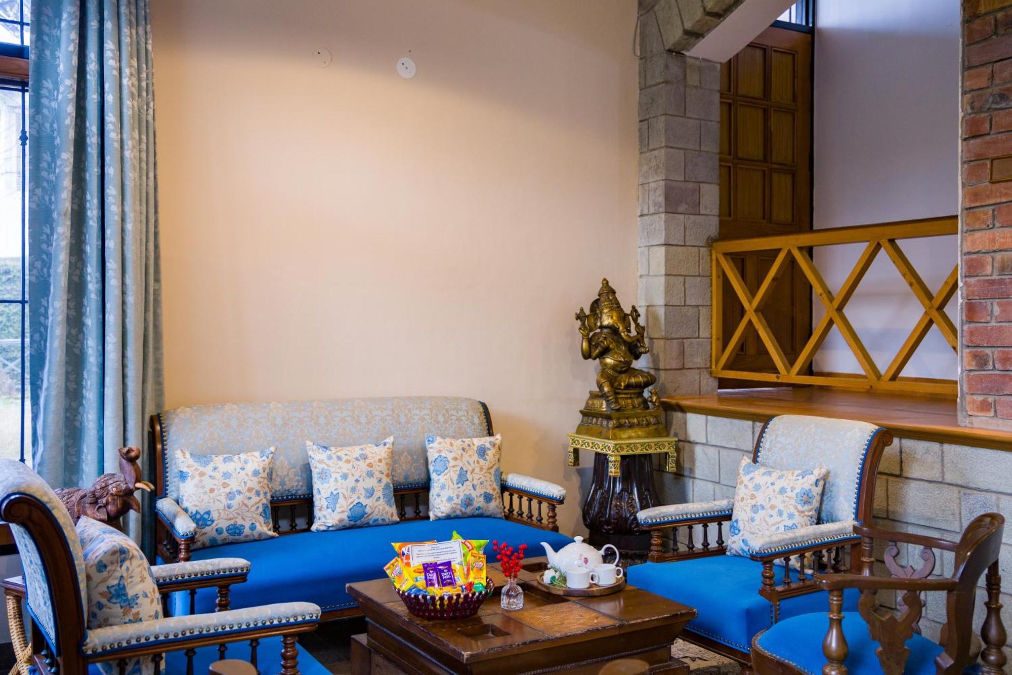Alaya Stays Mehar Villa - 3 Bhk With Garden & Scenic Views Kasauli Exteriér fotografie